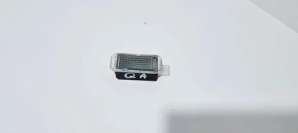 Audi Q7 4M Front door interior light 4E0947415