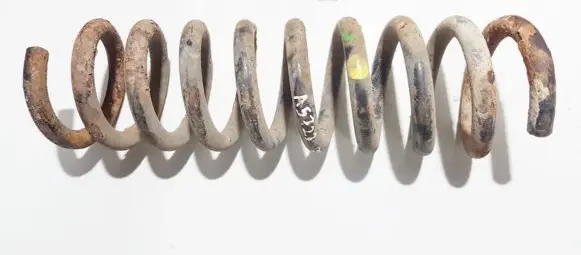 Mercedes-Benz E W210 Rear coil spring