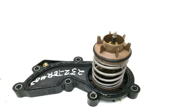 Audi A7 S7 4G Thermostat 06E121111 2016M