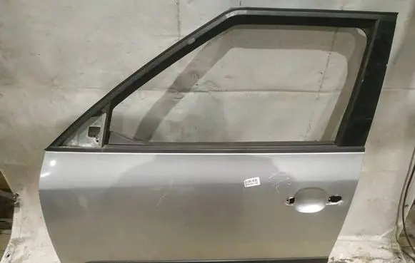 Skoda Fabia Mk2 (5J) Front door PILKOS