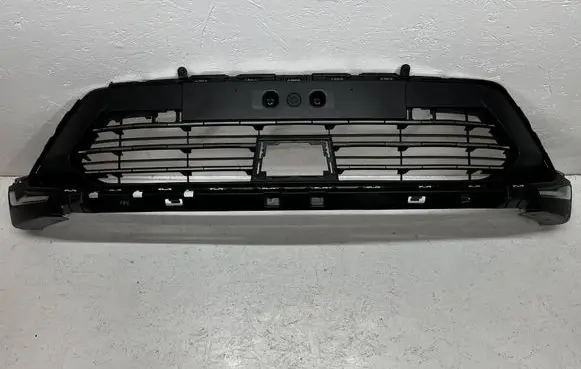 Renault Captur II Front bumper 620264889R