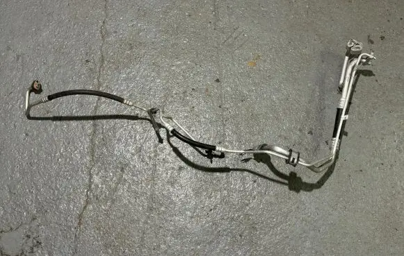 Ford Explorer Air conditioning (A/C) pipe/hose EB5319A834DC