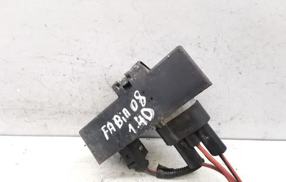 Skoda Fabia Mk2 (5J) Coolant fan relay 1J0919506M