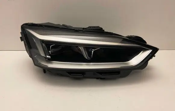 Audi A5 Headlight/headlamp 8W6941034D 050203 030110023203