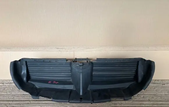 BMW M3 e90 Intercooler air guide/duct channel 7173571 74850610