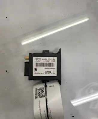 Audi A8 S8 D4 4H Auxiliary heating control unit/module 4H0963271C 221000335900