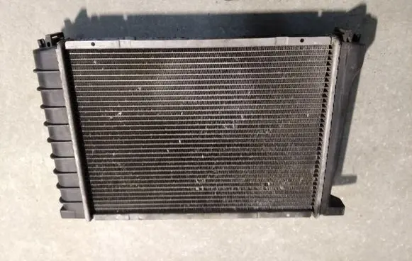 BMW 3 E46 Radiator set 1712823 1178101