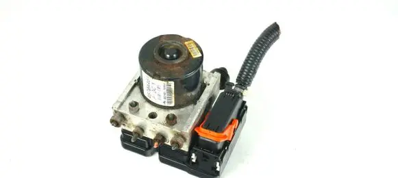 Mitsubishi Lancer ABS Pump 4670A461 06.2102-1318.4