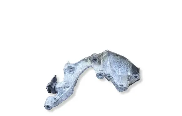 Renault Trafic III (X82) EGR valve cooler bracket A6261410040 147174072R