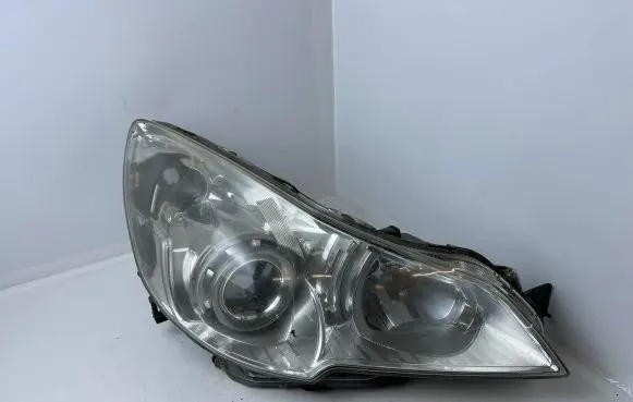 Subaru Legacy Headlight/headlamp
