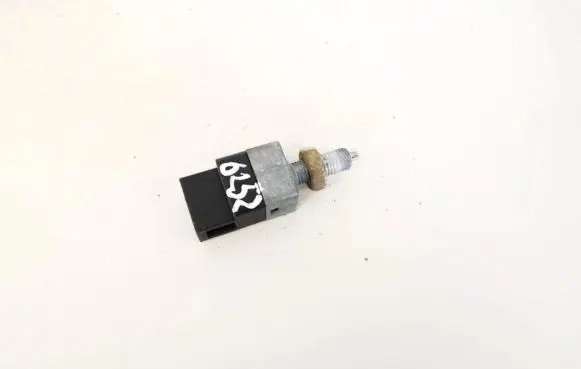 Hyundai Getz Brake pedal sensor switch