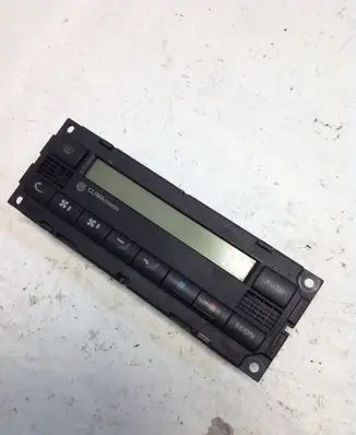 Volkswagen Golf IV Climate control unit