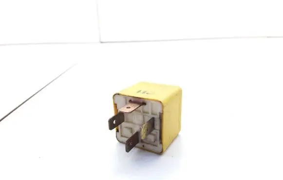 Jaguar XJ X40 Other relay 4RA00351032 00351032