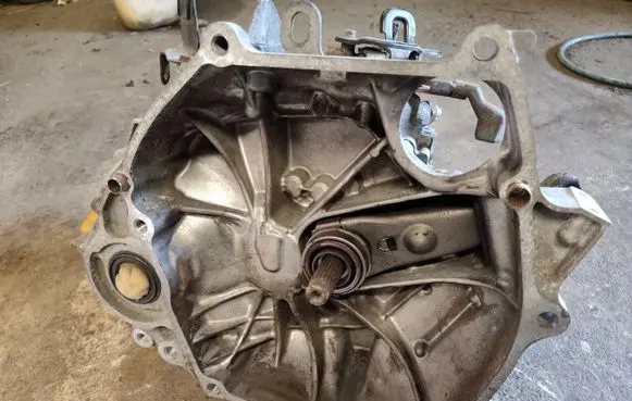 Honda CR-Z Manual 5 speed gearbox STXM STXM1006168
