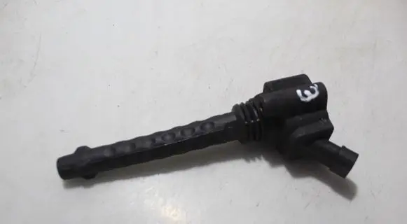 Alfa Romeo Giulietta High voltage ignition coil 0221504024