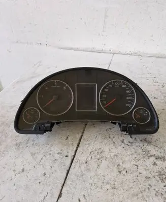 Speedometer (instrument cluster)