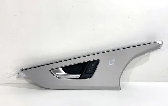 Audi Q8 Front door interior handle 4M0837019B