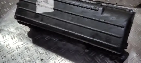 KIA Rio Air filter box