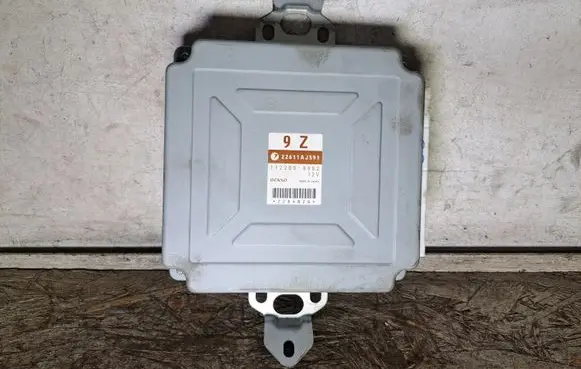 Subaru Forester SG Engine control unit/module 22611AJ591 1122008482