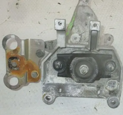Nissan Micra K14 Gearbox mount