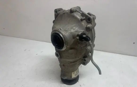BMW X1 E84 Front differential 7555882 0014022705270000