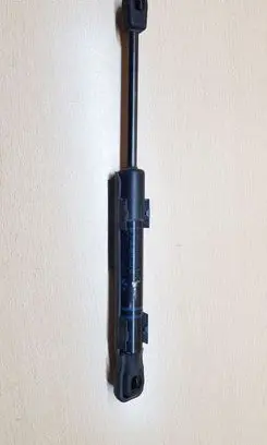 BMW 4 F32 F33 Front bonnet/hood damper/strut 7239233