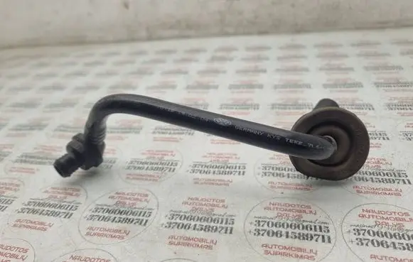 Volkswagen Touareg I Vacuum line/pipe/hose 