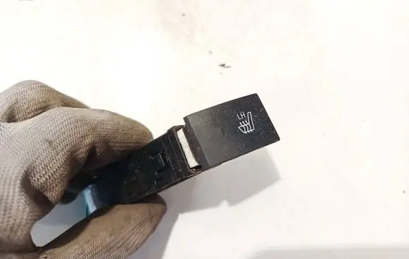 Hyundai Getz Seat heating switch 