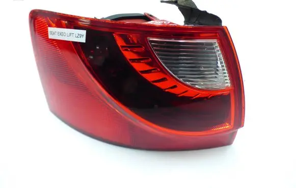 Seat Exeo (3R) Tail light part 3R9945095B 8950508909R 89505089