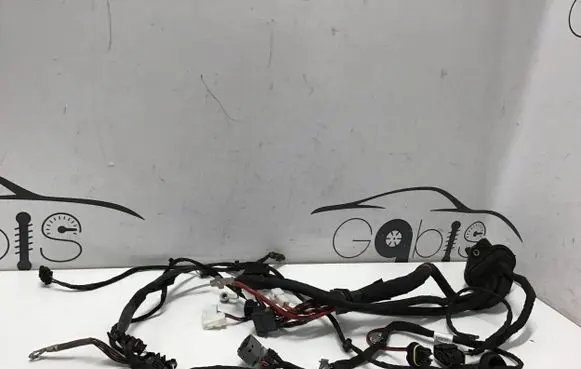Mercedes-Benz Vito Viano W447 Engine installation wiring loom A2205453728 A0525453826