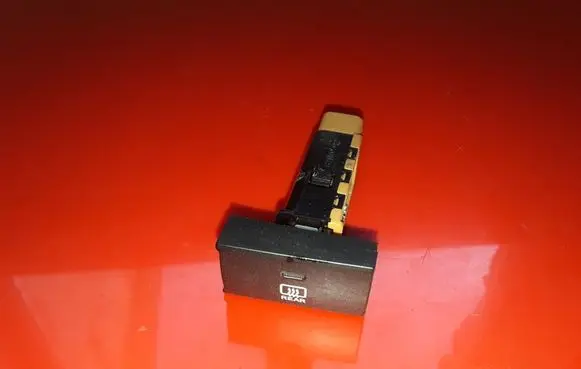 Hyundai Santa Fe Windscreen/window heater switch 2964