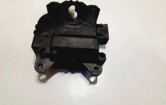 Mitsubishi Grandis Air flap motor/actuator