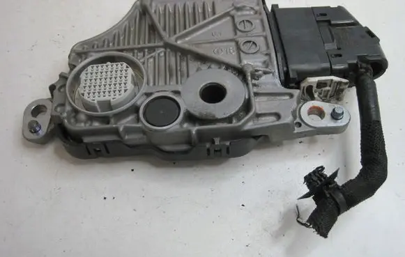 Peugeot Partner III Combustion control unit/module 9834910080