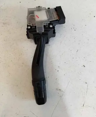 Hyundai Santa Fe Wiper control stalk 202004725