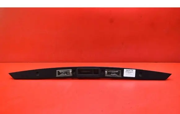 Jeep Grand Cherokee Number plate light 1UT72TRMA