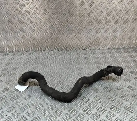 Volkswagen PASSAT B8 Engine coolant pipe/hose 5Q0122051DE