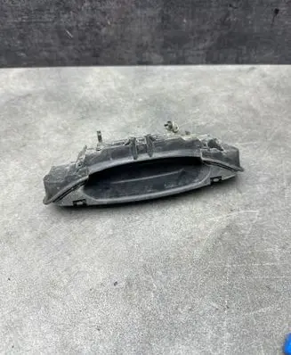 Rear door exterior handle