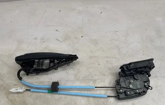 BMW X2 F39 Rear door lock 7281940 18283810 7401210