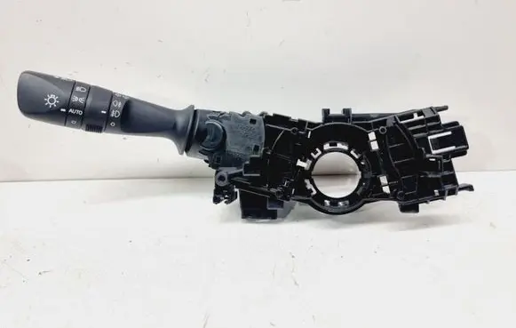 Toyota RAV 4 (XA40) Indicator stalk 8414033250