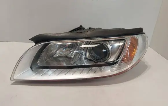 Volvo V70 Headlight/headlamp 31420013 6336500001