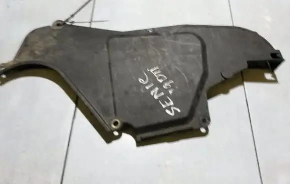 Renault Scenic I Timing belt guard (cover) 7700111064