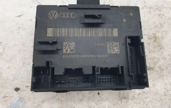 Audi A4 S4 B8 8K Door control unit/module 8K0959792E