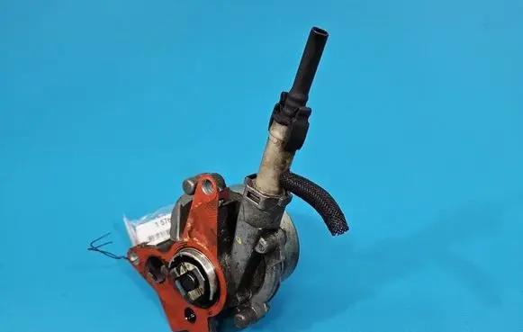 Renault Master III Vacuum pump 146508418R IMPRK1576345