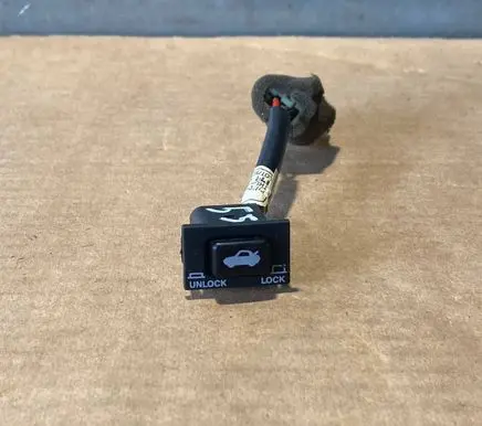 SsangYong Chairman W Tailgate/trunk/boot open switch 852201300