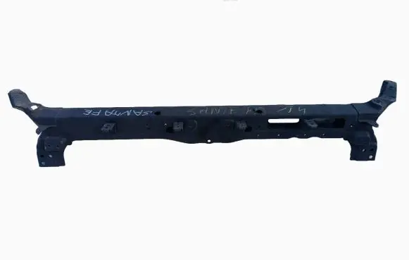 Hyundai Santa Fe Front bumper mounting bracket