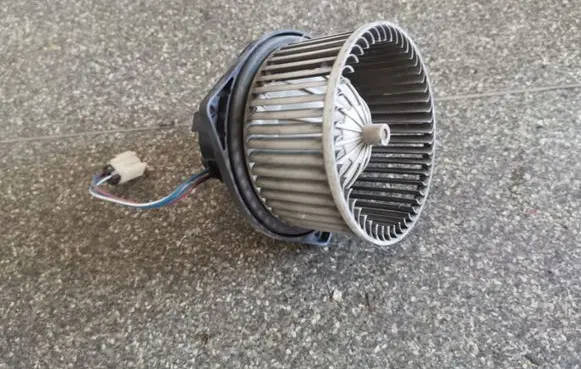Nissan Primera Heater fan/blower 4872330350