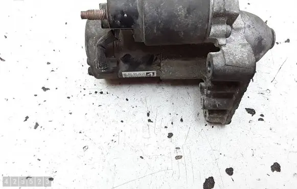 Peugeot 207 Starter motor 9688268580