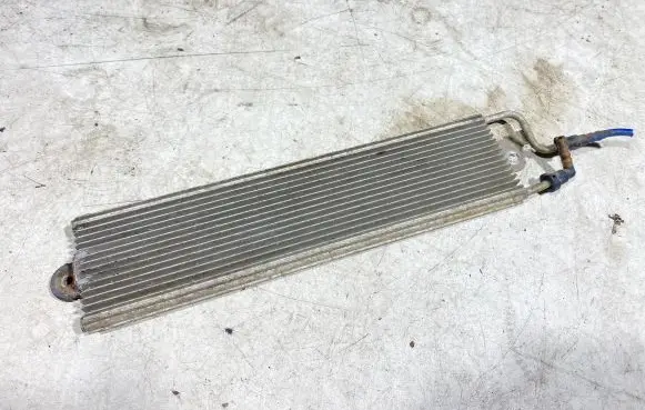 Volkswagen PASSAT B6 Fuel cooler (radiator) 