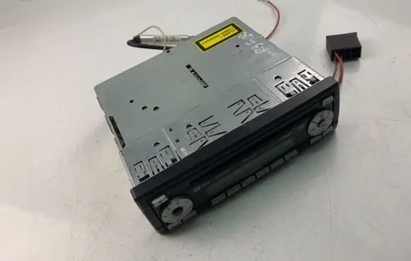 Volkswagen Polo Speedometer (instrument cluster) 7642171310