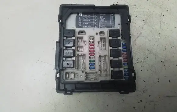Nissan X-Trail T31 Fuse box set PPT30M10